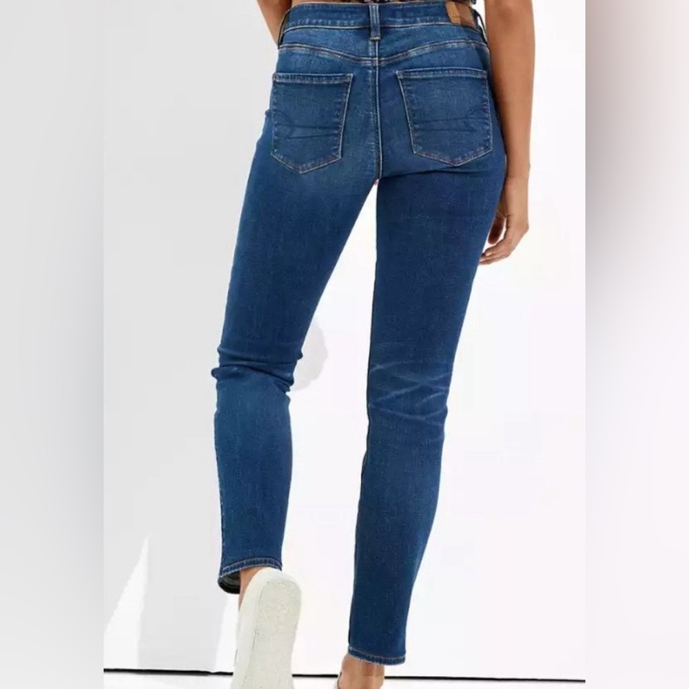 AMERICAN EAGLE Ne(x)t Level Low-Rise Skinny Jean Size 6 Short